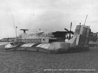 SRN6 with Townsend -   (The <a href='http://www.hovercraft-museum.org/' target='_blank'>Hovercraft Museum Trust</a>).
